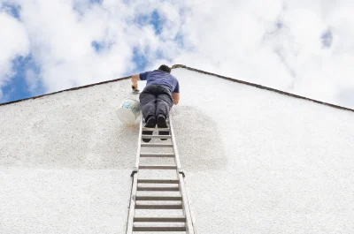 Peinture extérieure à Arrien — façades et ravalement